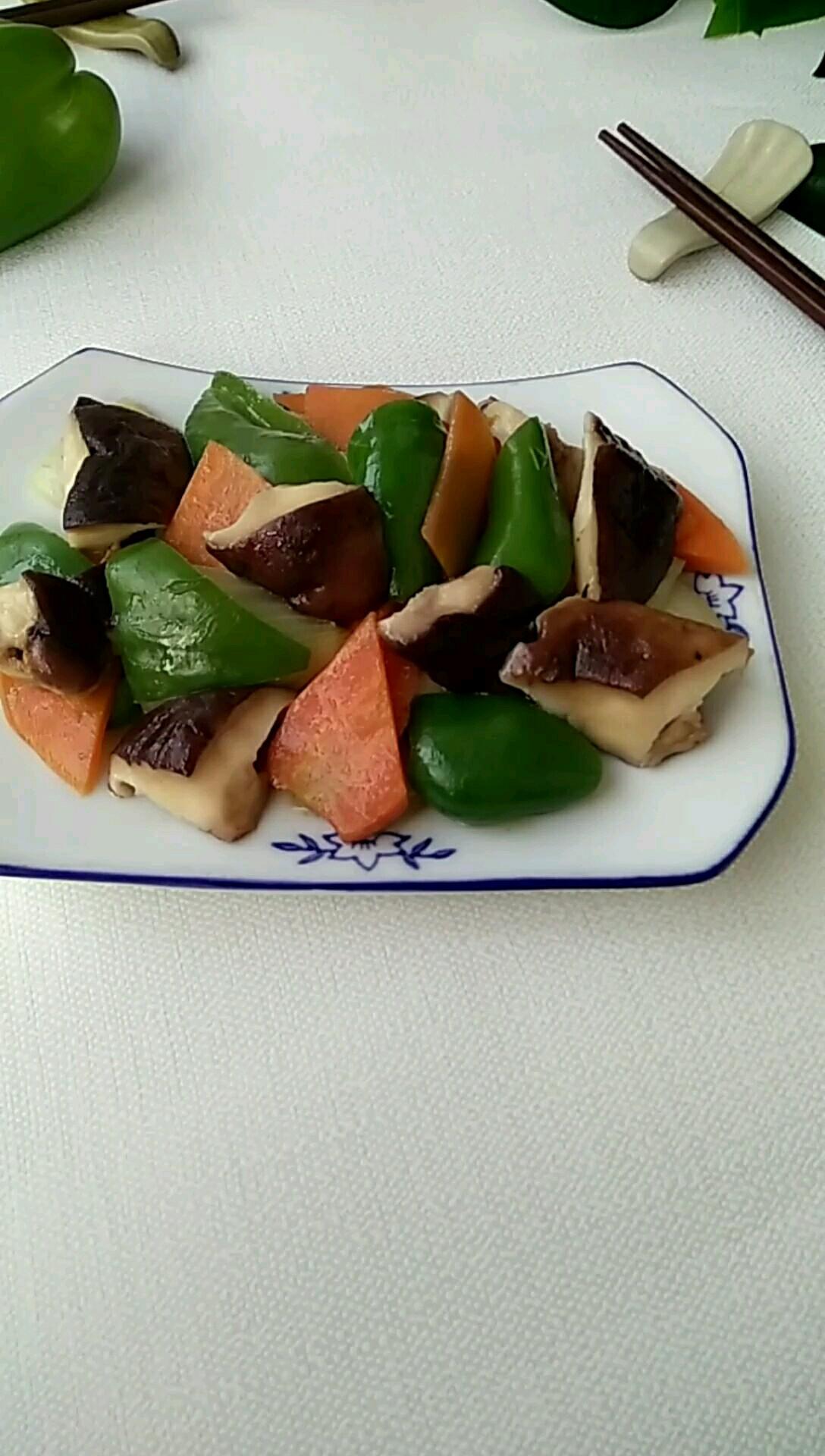 三色素炒低脂健康菜的做法-家常味炒菜譜-易網健康養生網 三色素炒低脂健康菜的做法-家常味炒菜譜