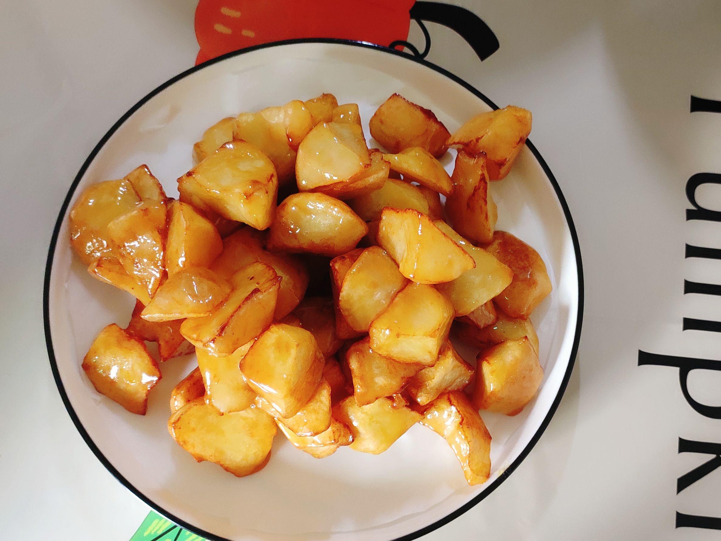 拉出長絲的拔絲土豆的做法-甜味其它工藝菜譜-易網健康養生網 拉出長絲的拔絲土豆的做法-甜味其它工藝菜譜