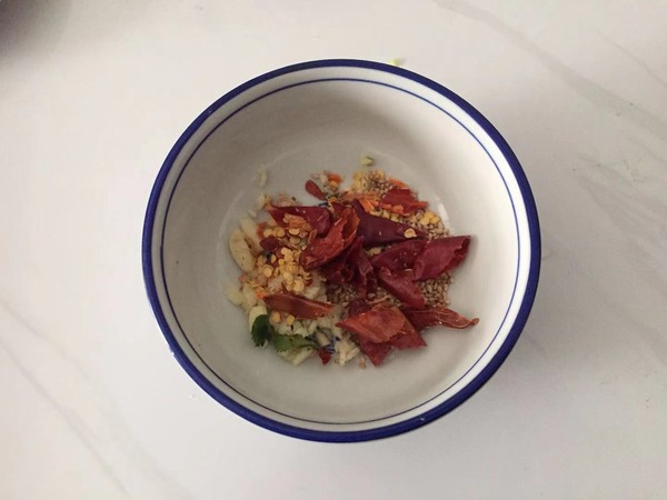 熗拌時蔬全家福的做法-咸鮮味拌菜譜-易網健康養生網 熗拌時蔬全家福的做法-咸鮮味拌菜譜