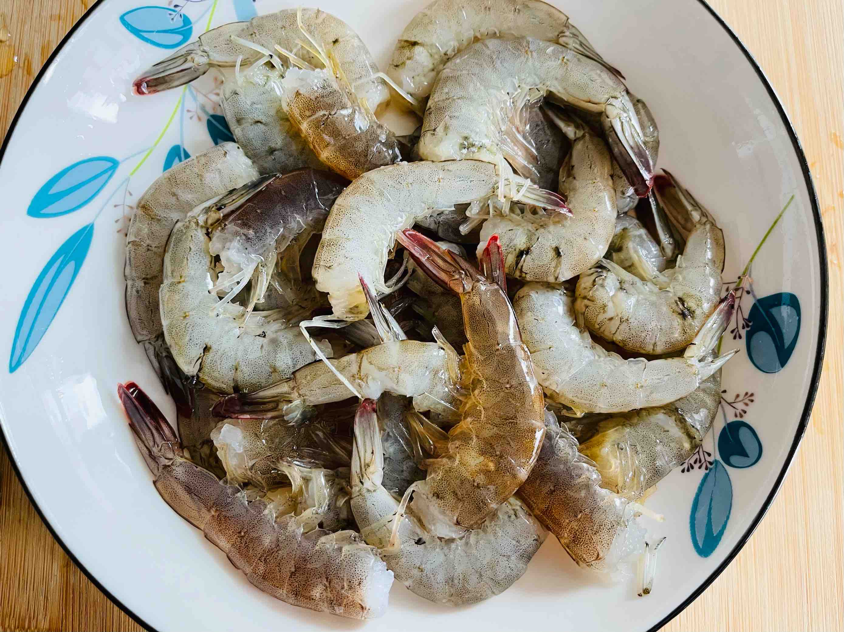 咸香酥脆的咸蛋黃脆皮蝦的做法-咸鮮味煎菜譜