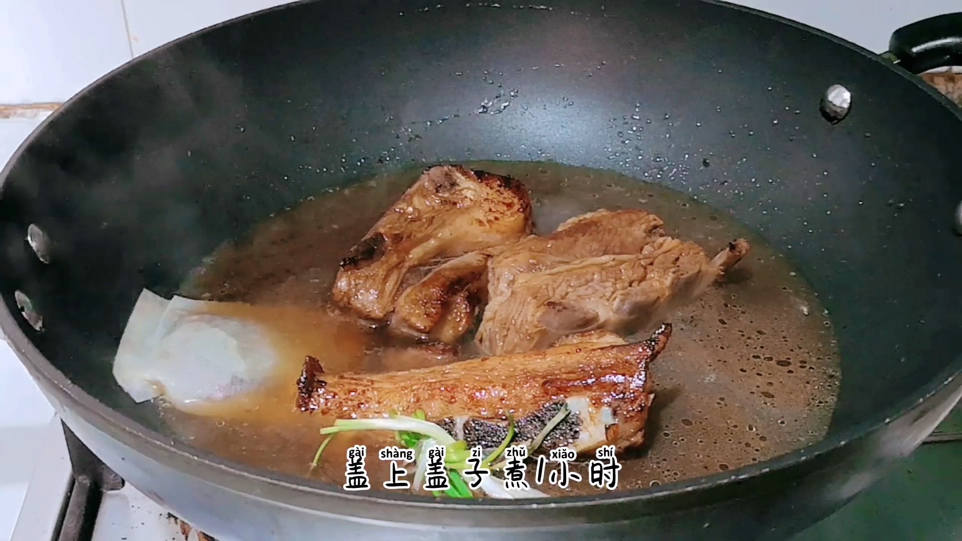 羊排這樣做,又香又嫩,超好吃的做法-咸鮮味燒菜譜-易網健康養生網 羊排這樣做,又香又嫩,超好吃的做法-咸鮮味燒菜譜