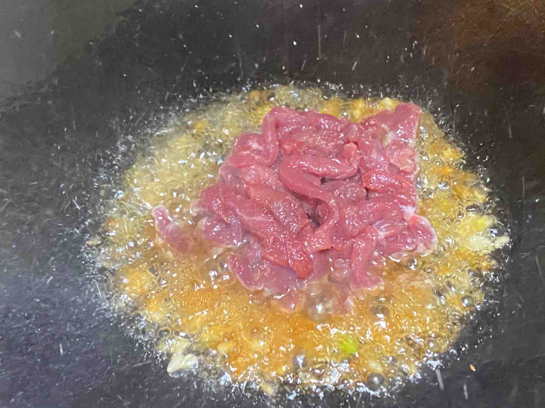 兒菜炒肉絲的做法-家常味炒菜譜-易網健康養生網 兒菜炒肉絲的做法-家常味炒菜譜