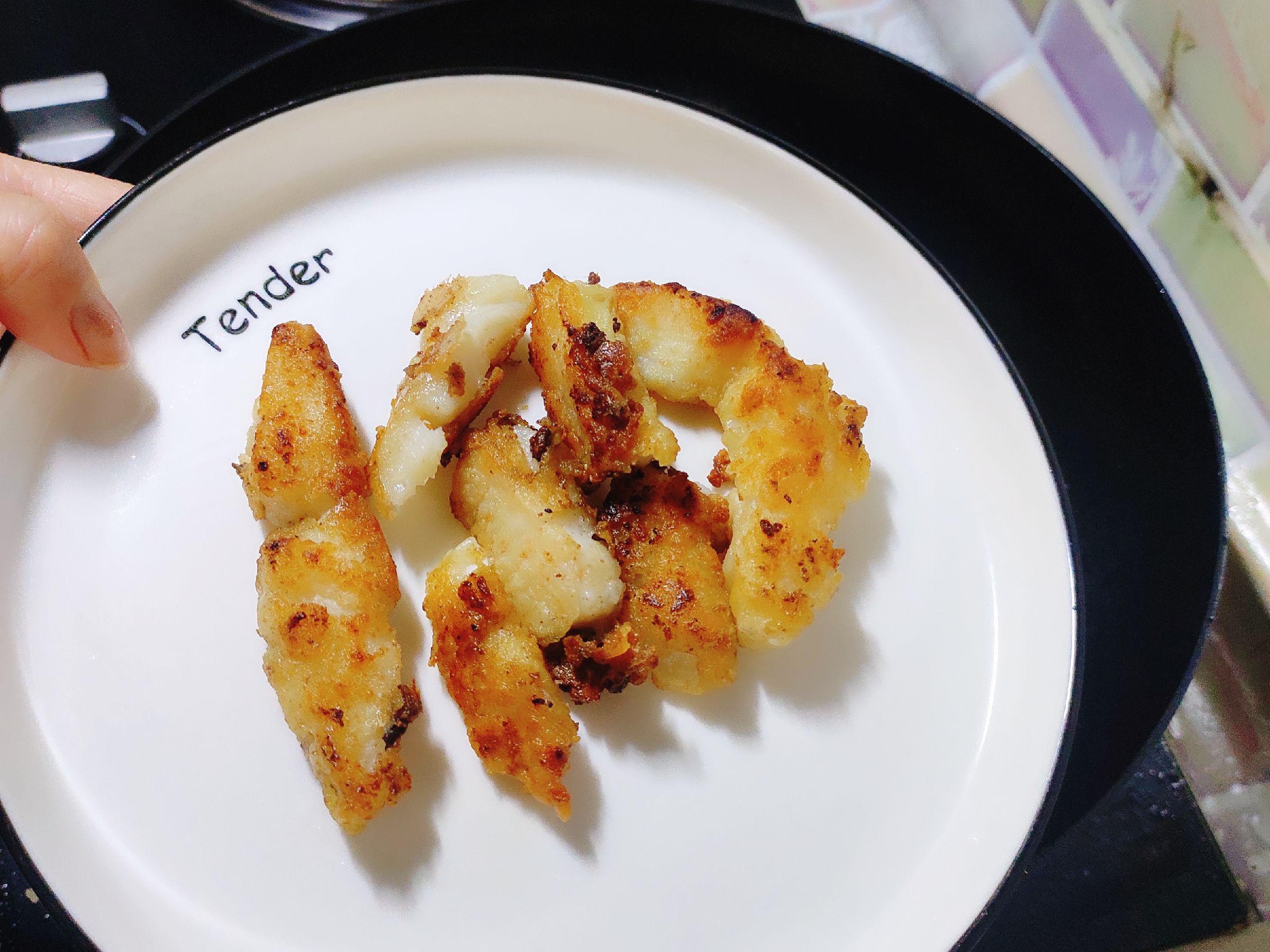 又鮮又嫩的香煎巴沙魚柳的做法-咸鮮味煎菜譜