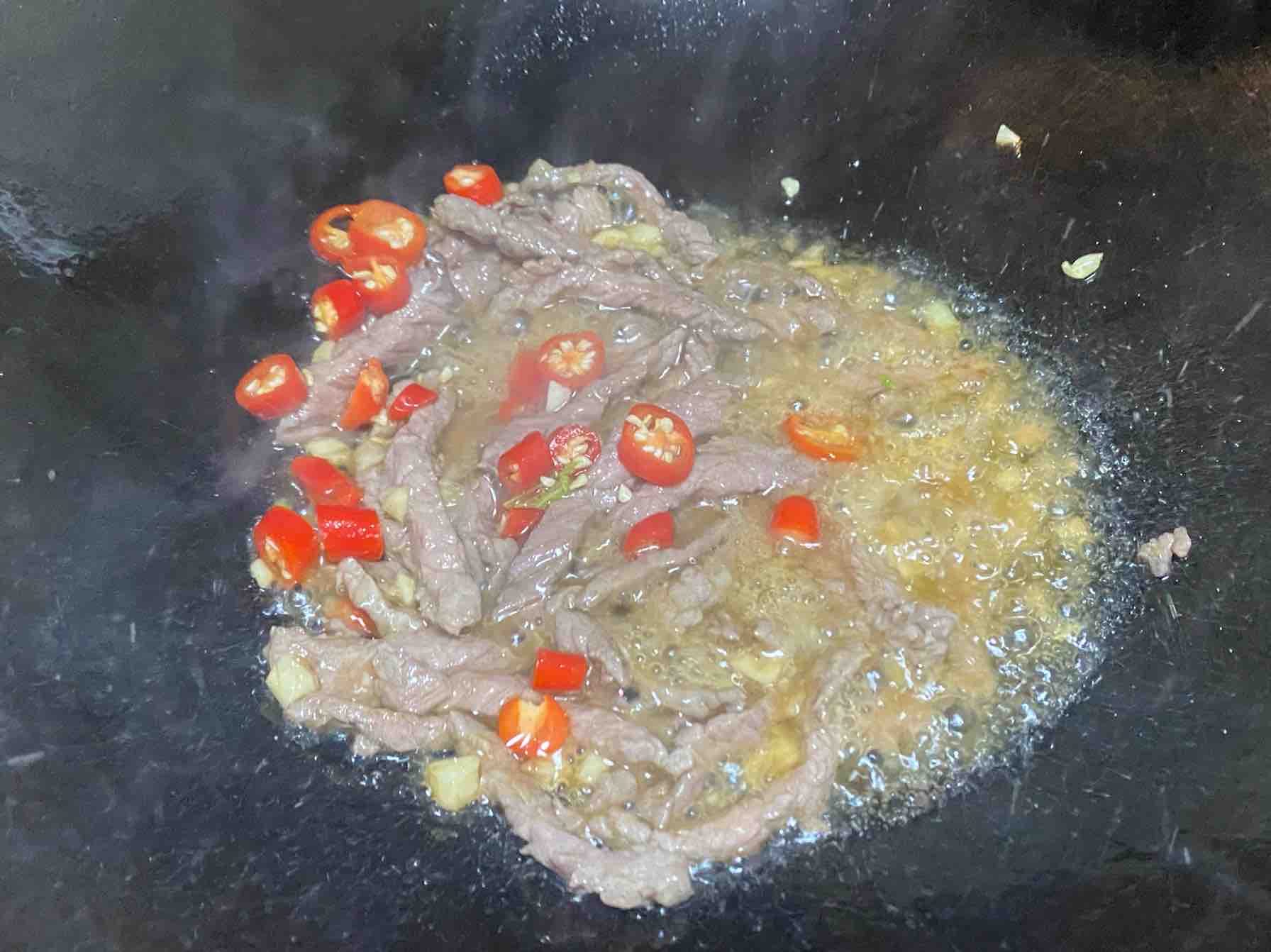 兒菜炒肉絲的做法-家常味炒菜譜-易網健康養生網 兒菜炒肉絲的做法-家常味炒菜譜