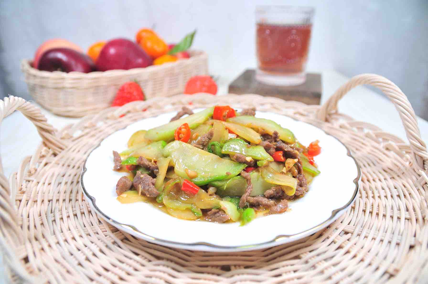 兒菜炒肉絲的做法-家常味炒菜譜-易網健康養生網 兒菜炒肉絲的做法-家常味炒菜譜