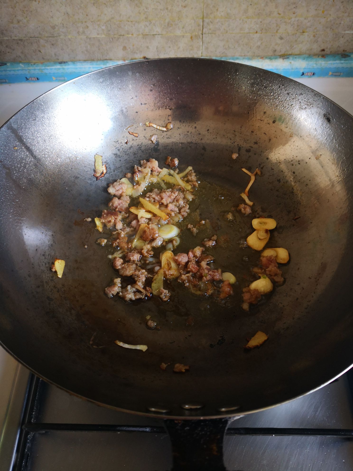 黃瓜片炒荷蘭豆的做法-家常味炒菜譜-易網(wǎng)健康養(yǎng)生網(wǎng) 黃瓜片炒荷蘭豆的做法-家常味炒菜譜