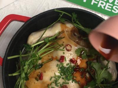 無水蔥油雞的做法-蔥香味燜菜譜