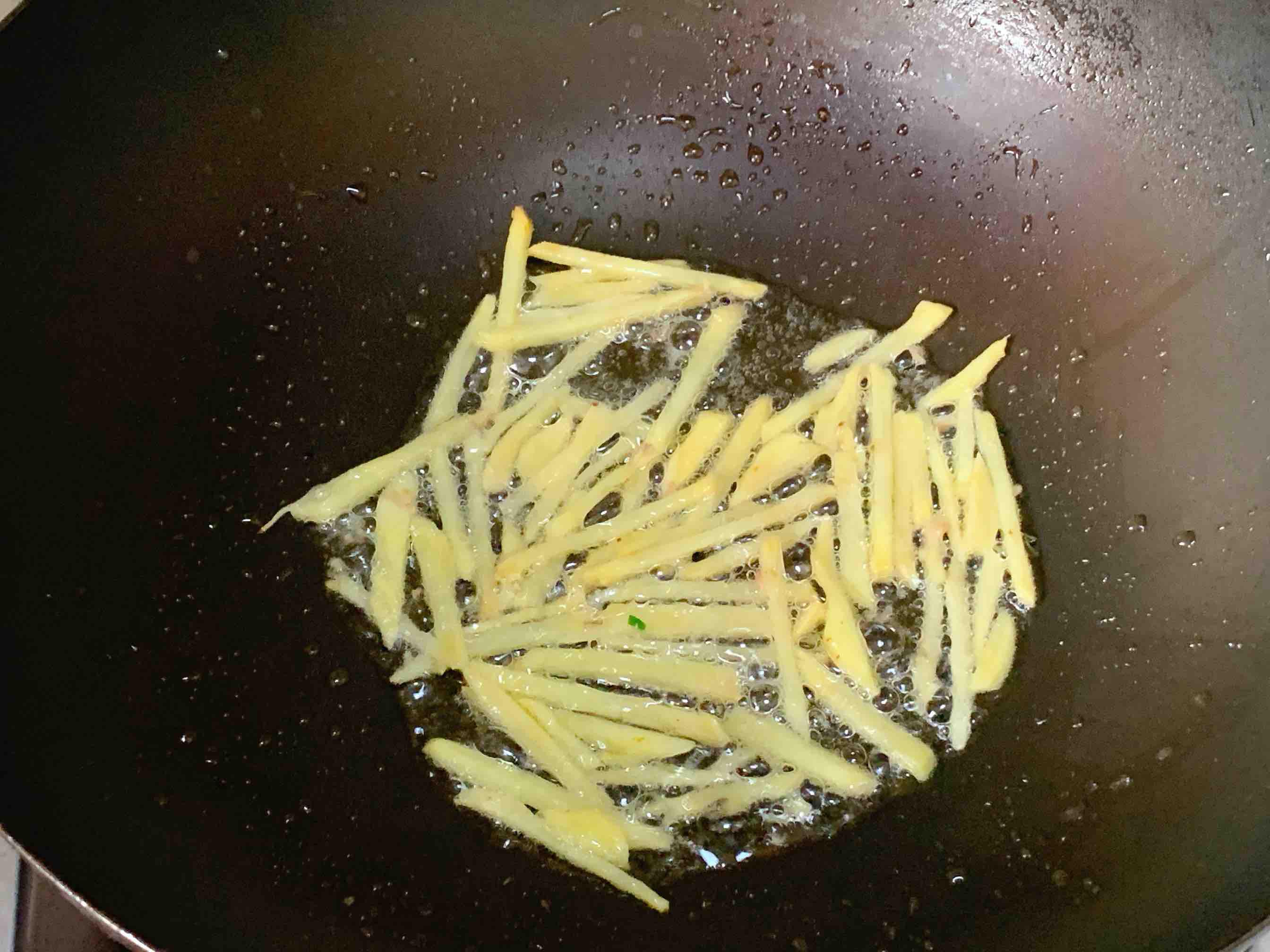 香菜炒肉的做法-家常味炒菜譜-易網健康養生網 香菜炒肉的做法-家常味炒菜譜