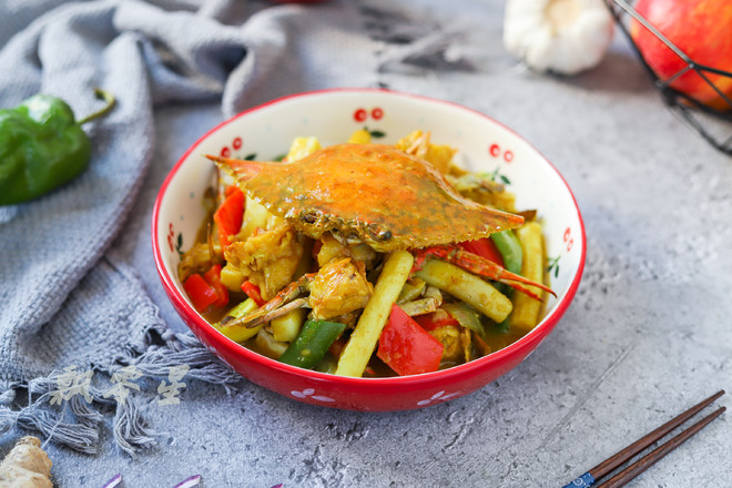 梭子蟹和咖喱碰撞出的美味,簡單零失敗的做法-咖喱味煮菜譜-易網健康養生網 梭子蟹和咖喱碰撞出的美味,簡單零失敗的做法-咖喱味煮菜譜