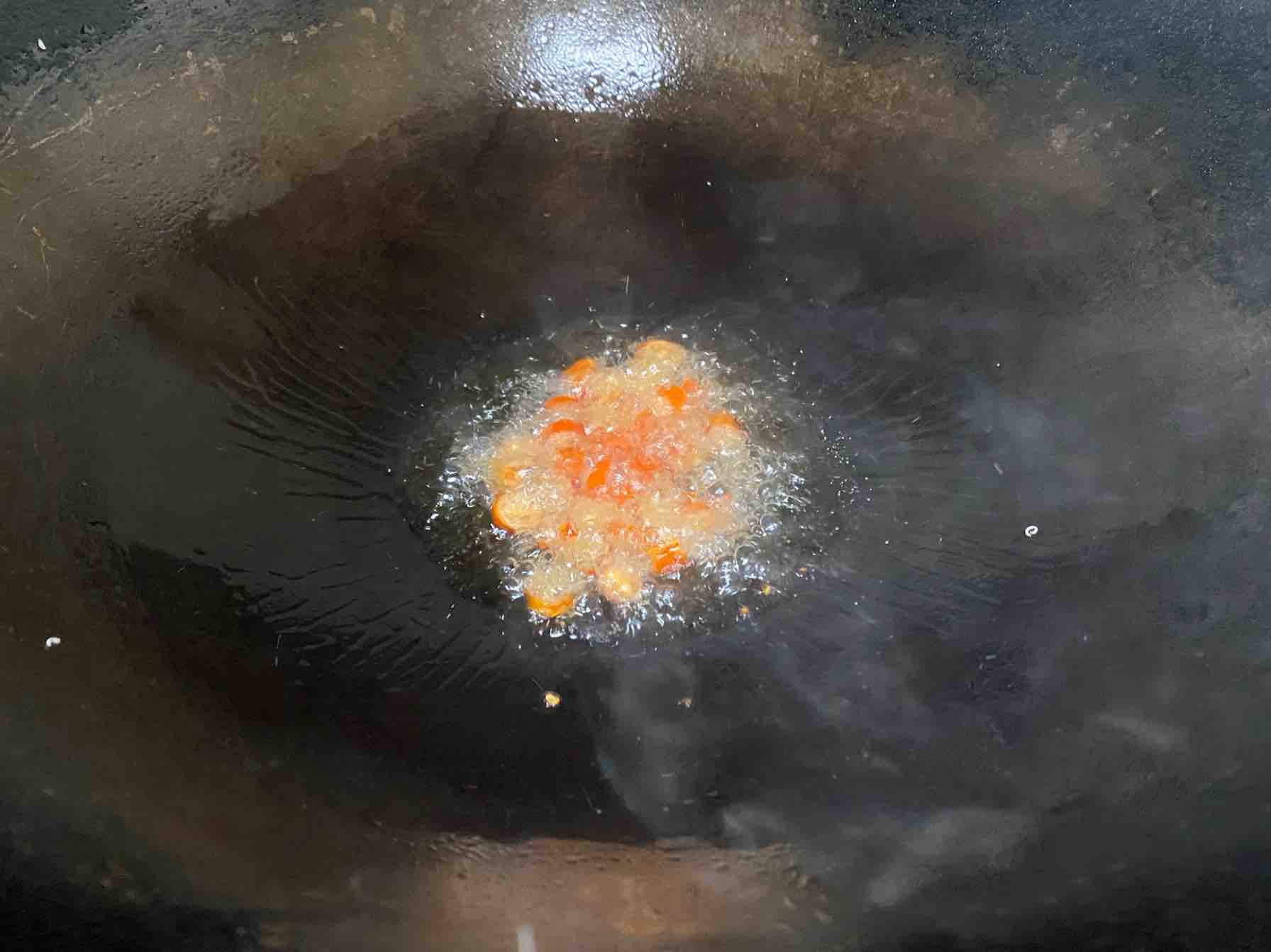 蘆蒿炒臭干的做法-其它口味炒菜譜-易網健康養生網 蘆蒿炒臭干的做法-其它口味炒菜譜