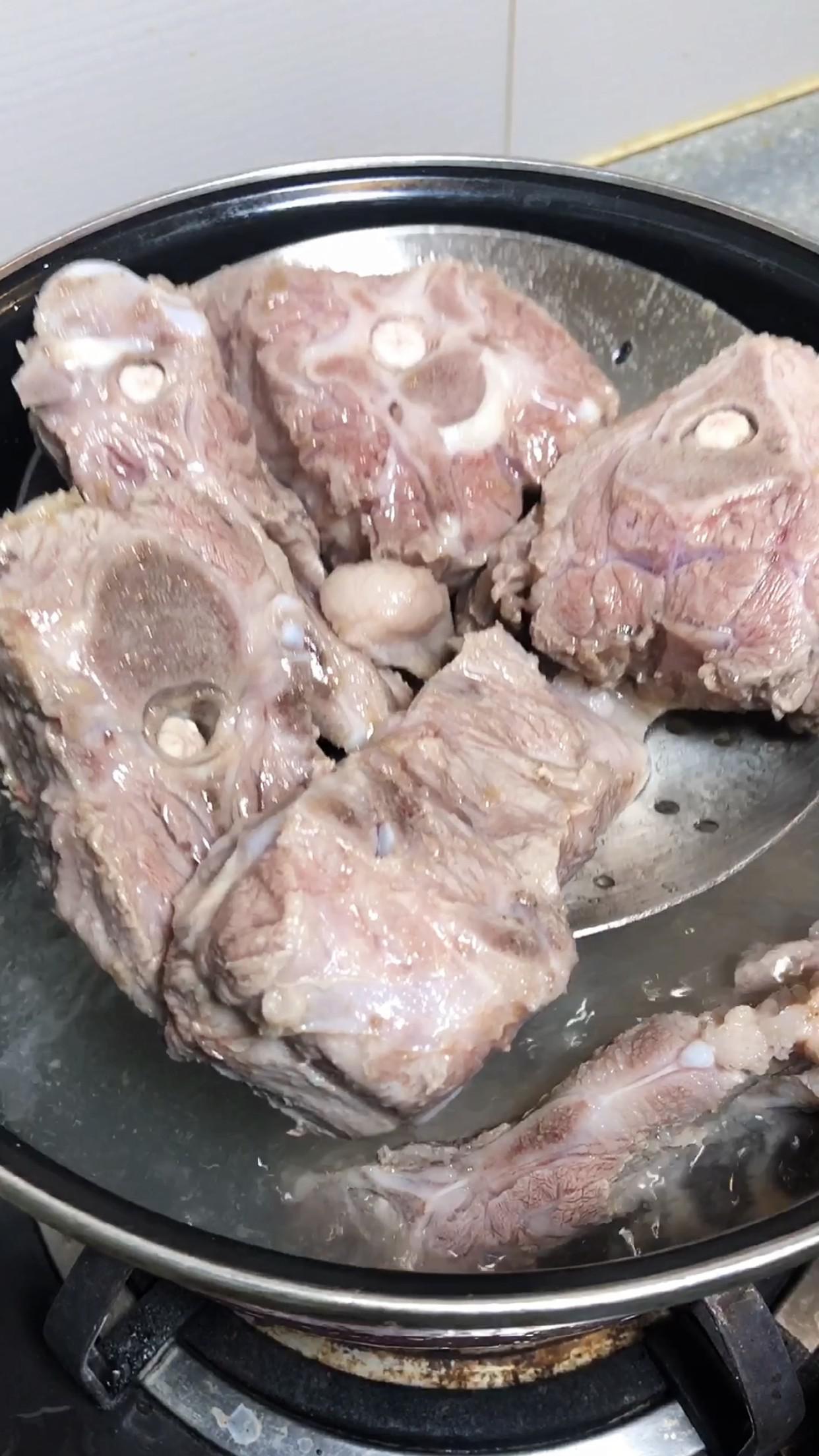 香辣羊蝎子的做法-香辣味燉菜譜-易網健康養生網 香辣羊蝎子的做法-香辣味燉菜譜