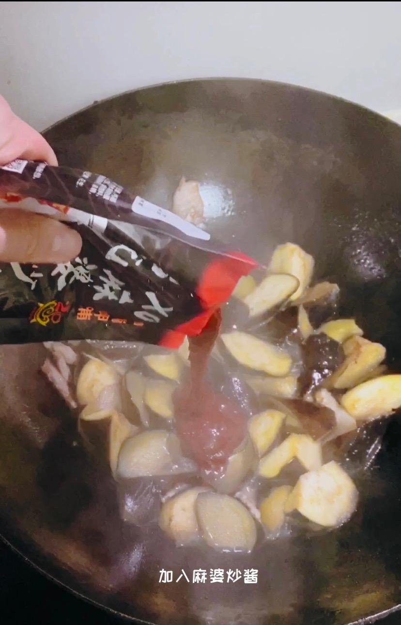 麻辣茄子的做法-麻辣味炒菜譜