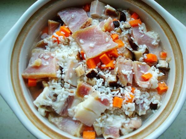 臘肉煲仔飯的做法-家常味燜菜譜-易網健康養生網 臘肉煲仔飯的做法-家常味燜菜譜