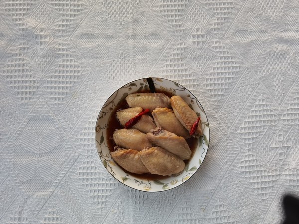 清蒸雞翅中，鮮嫩入味！的做法-咸鮮味蒸菜譜