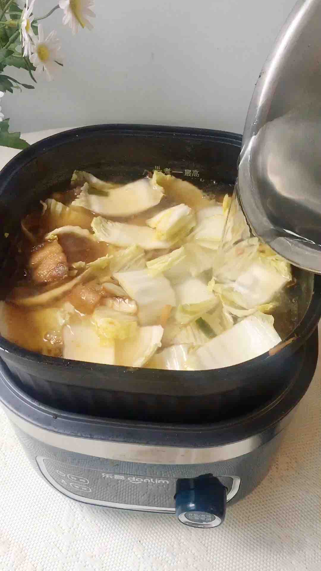 白菜豬肉燉粉條的做法-家常味煮菜譜-易網健康養生網 白菜豬肉燉粉條的做法-家常味煮菜譜