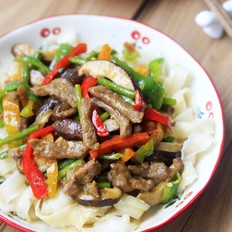 香菇羊肉拌皮帶面的做法-家常味炒菜譜