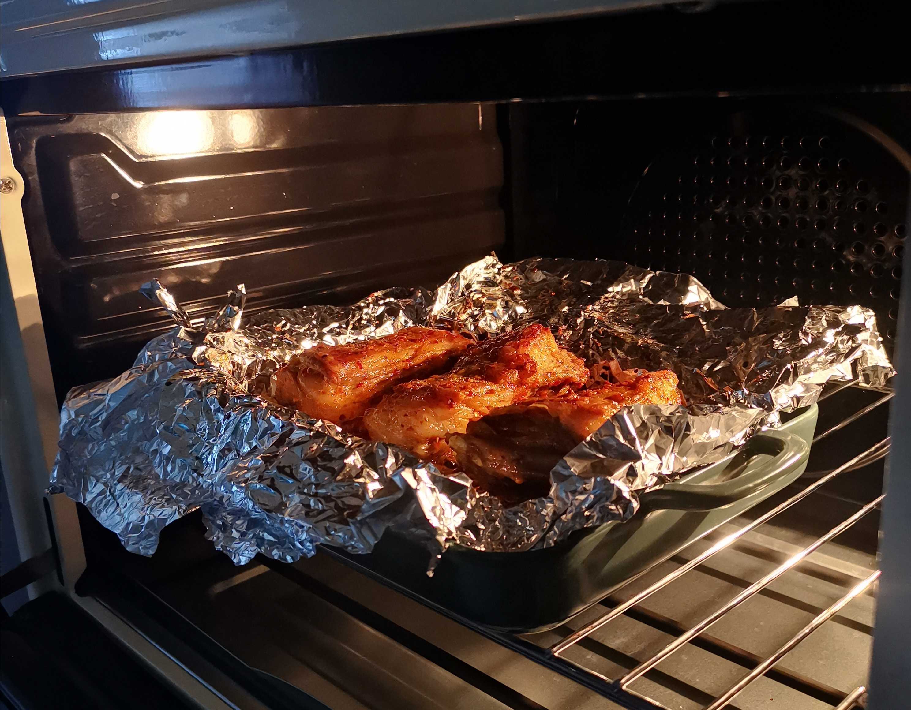 孜然烤羊排的做法-香辣味烤菜譜-易網健康養生網 孜然烤羊排的做法-香辣味烤菜譜