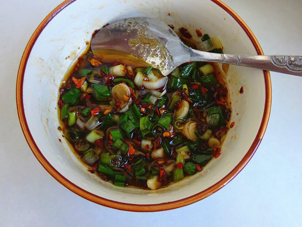 黑麥蒸豇豆的做法-蔥香味蒸菜譜-易網健康養生網 黑麥蒸豇豆的做法-蔥香味蒸菜譜