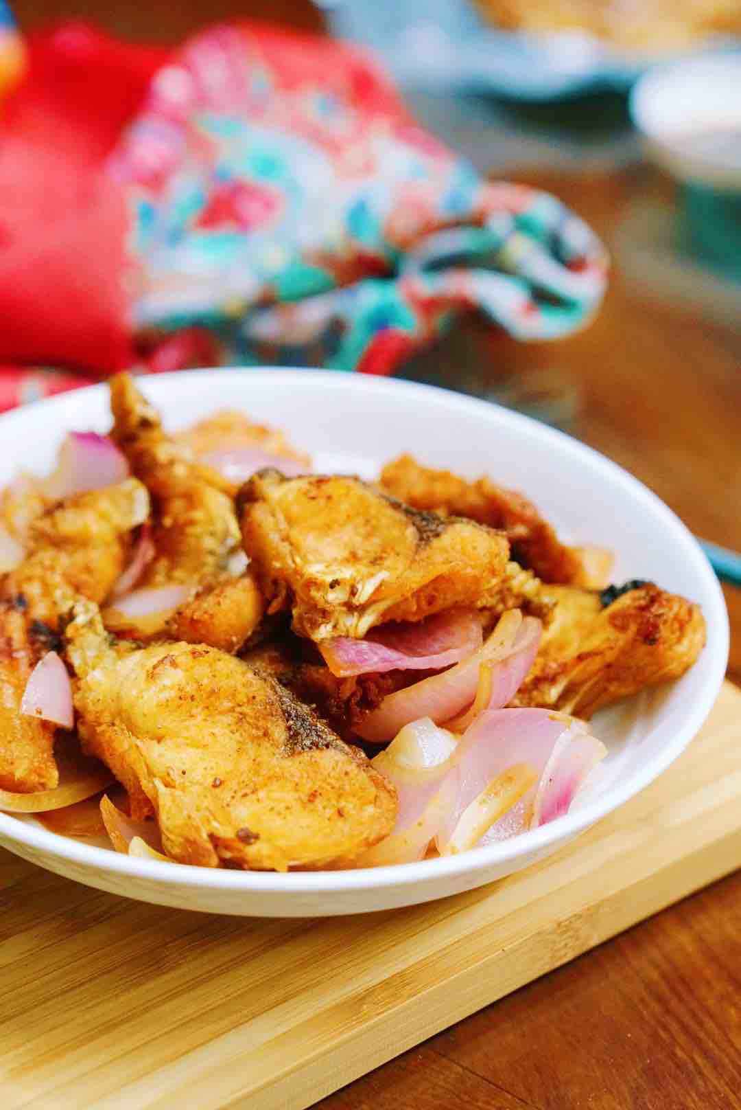 冰箱里的凍魚怎么做好吃呢？今天就來一份香焗凍魚，吃出鮮魚的感覺。的做法-咸鮮味焗菜譜