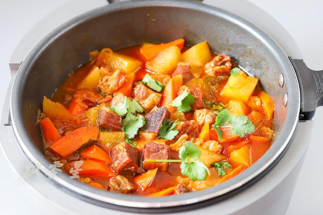 啤酒燉牛腩的做法-家常味燉菜譜-易網健康養生網 啤酒燉牛腩的做法-家常味燉菜譜