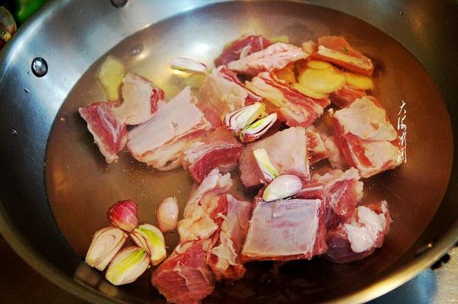 年夜飯必做的一道硬菜，低脂低卡不油膩的做法-家常味燒菜譜