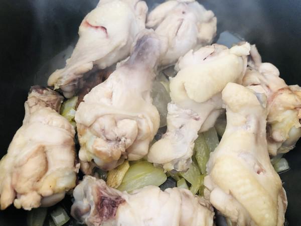 啤酒燒雞翅根的做法-咸鮮味燒菜譜