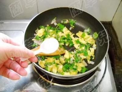 芫荽炒雞蛋的做法-家常味炒菜譜-易網(wǎng)健康養(yǎng)生網(wǎng) 芫荽炒雞蛋的做法-家常味炒菜譜