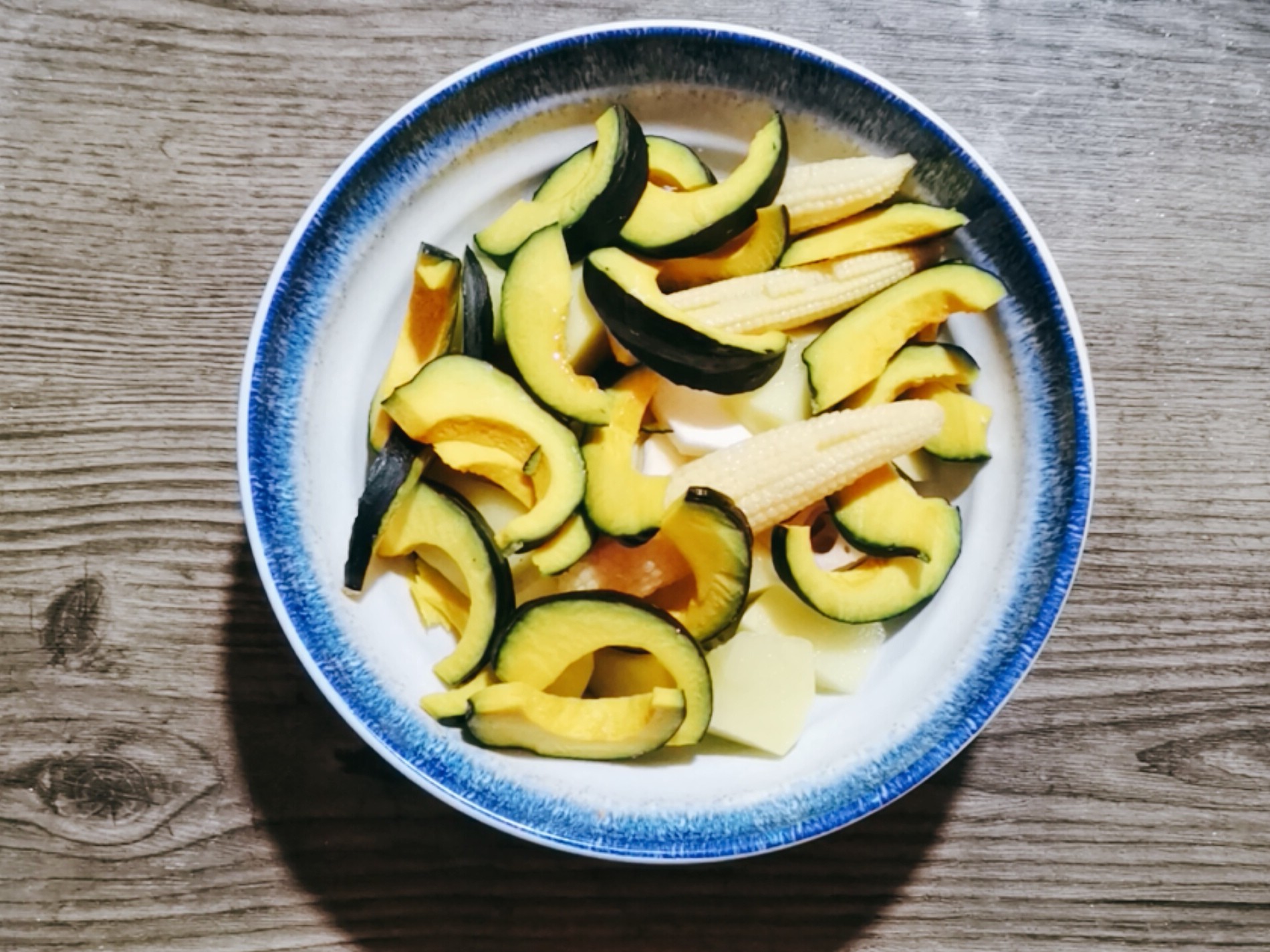 舌尖上的北海道,湯鮮味濃,能下三碗飯!的做法-咖喱味煮菜譜-易網(wǎng)健康養(yǎng)生網(wǎng) 舌尖上的北海道,湯鮮味濃,能下三碗飯!的做法-咖喱味煮菜譜