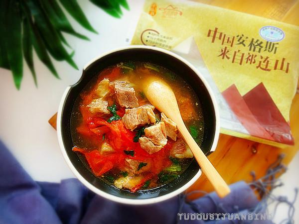 牛腩這么做才對(duì),味爽清香不油膩,驅(qū)寒又暖胃的做法-咸鮮味燉菜譜-易網(wǎng)健康養(yǎng)生網(wǎng) 牛腩這么做才對(duì),味爽清香不油膩,驅(qū)寒又暖胃的做法-咸鮮味燉菜譜