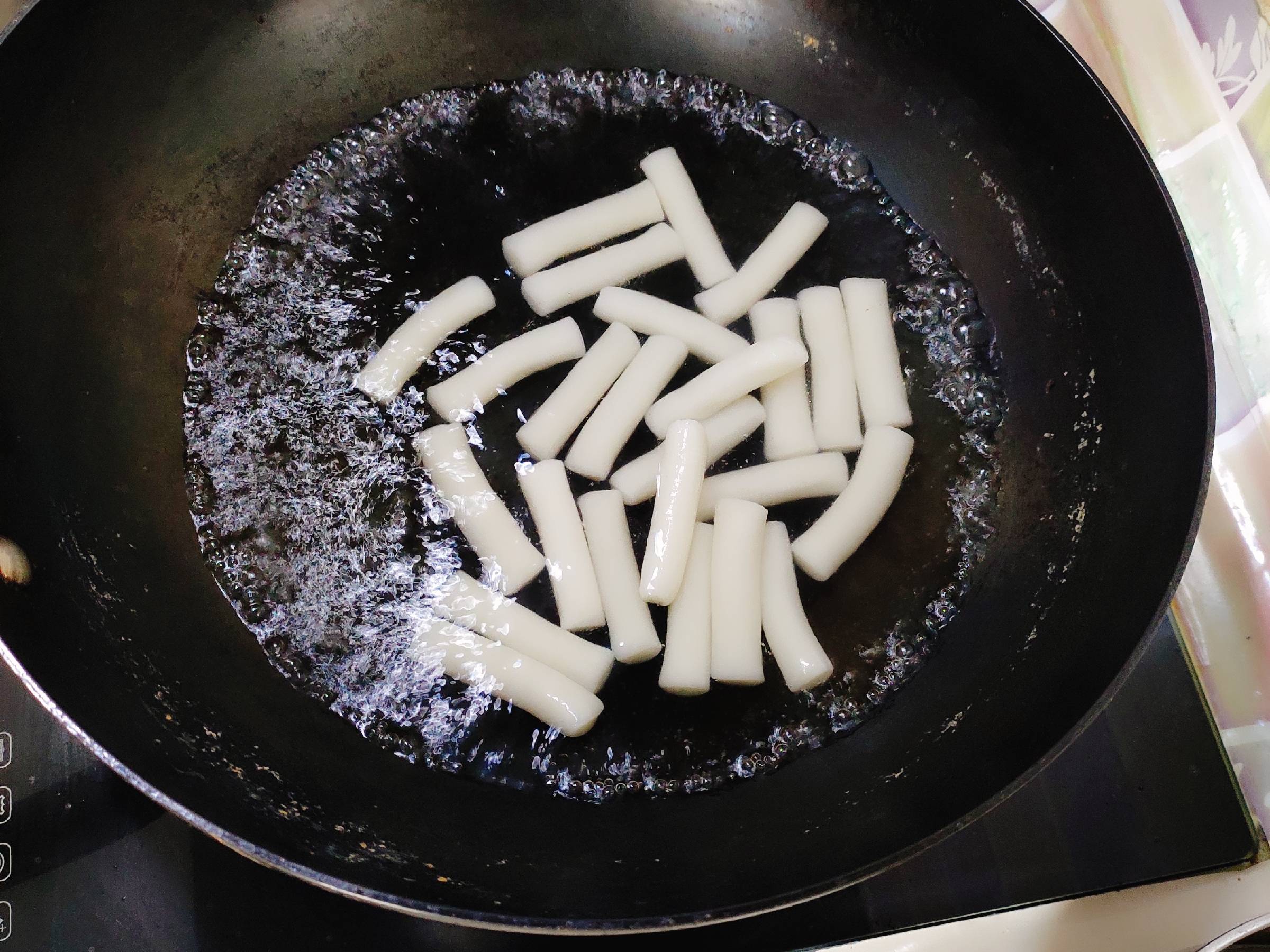 輕輕松松做出辣炒年糕的做法-其它口味炒菜譜