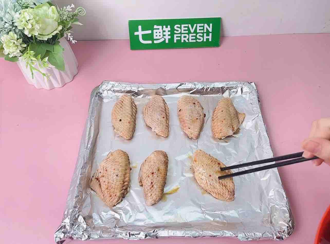 香烤雞翅的做法-香辣味烤菜譜-易網健康養生網 香烤雞翅的做法-香辣味烤菜譜