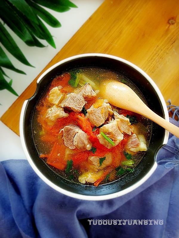 牛腩這么做才對(duì),味爽清香不油膩,驅(qū)寒又暖胃的做法-咸鮮味燉菜譜-易網(wǎng)健康養(yǎng)生網(wǎng) 牛腩這么做才對(duì),味爽清香不油膩,驅(qū)寒又暖胃的做法-咸鮮味燉菜譜