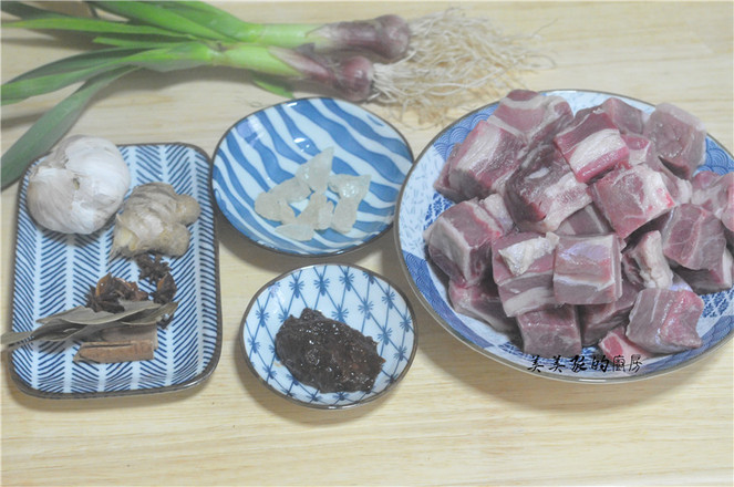 偷學酒店大廚的土豆燒牛腩,果然牛!3天做了2次,孩子還嫌不夠!的做法-咸鮮味燒菜譜-易網<a href=http://www.xllyou.com/ target=_blank class=infotextkey>健康養生</a>網 偷學酒店大廚的土豆燒牛腩,果然牛!3天做了2次,孩子還嫌不夠!的做法-咸鮮味燒菜譜