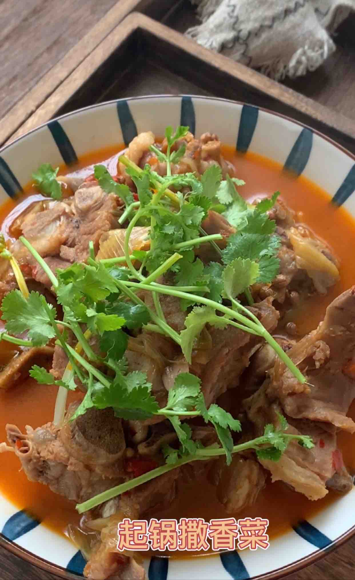 香辣羊蝎子，簡直太費米飯了的做法-香辣味燒菜譜