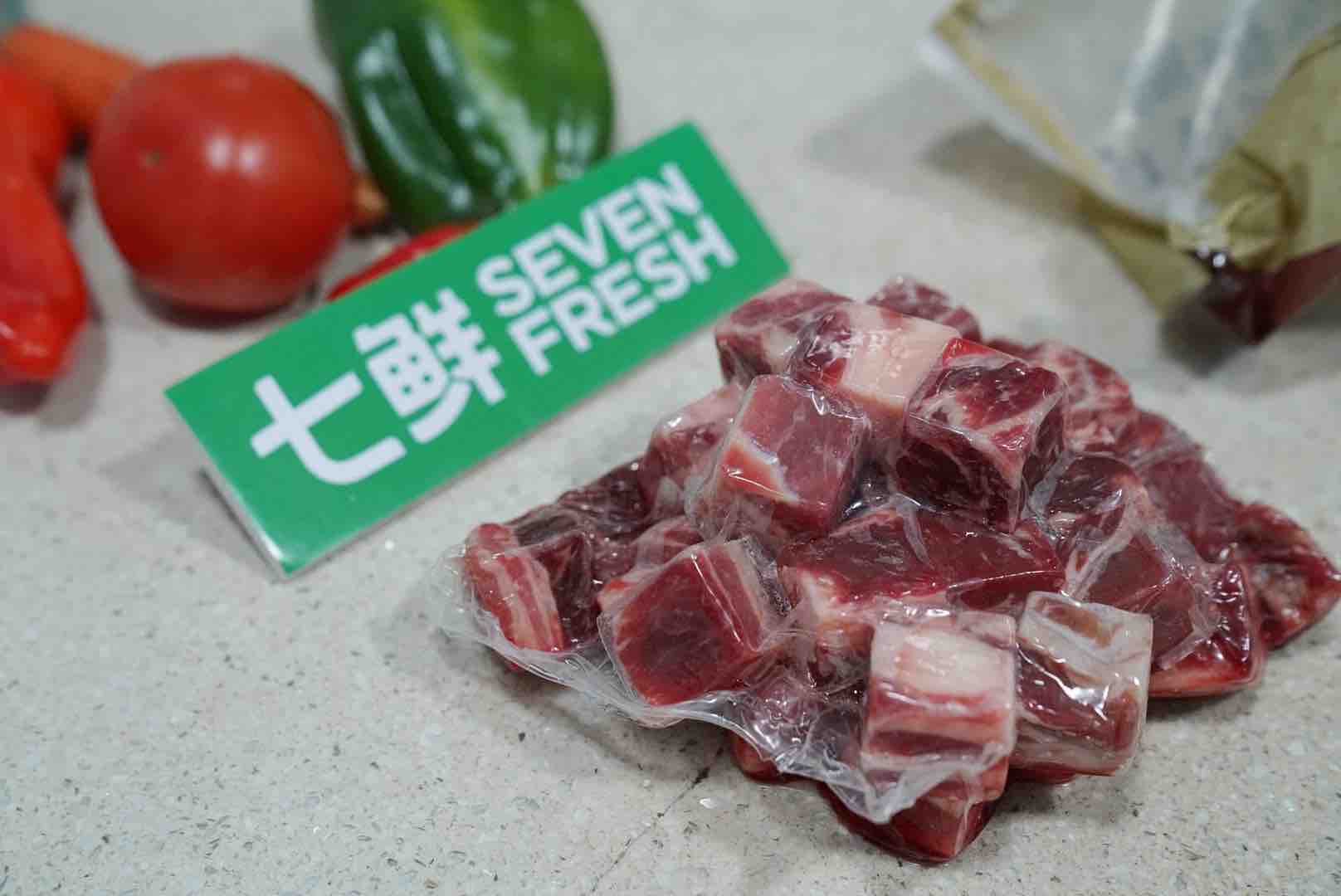 春節家宴營養煲,有時蔬有牛腩,葷素搭配營養均衡的做法-家常味砂鍋菜譜-易網健康養生網 春節家宴營養煲,有時蔬有牛腩,葷素搭配營養均衡的做法-家常味砂鍋菜譜