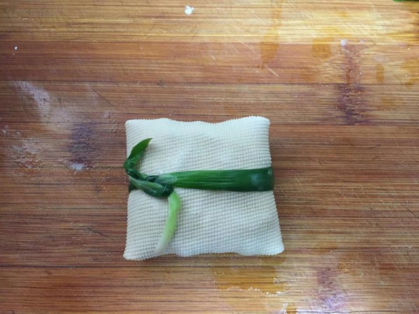 四喜豆腐包的做法-咸鮮味蒸菜譜-易網健康養生網 四喜豆腐包的做法-咸鮮味蒸菜譜