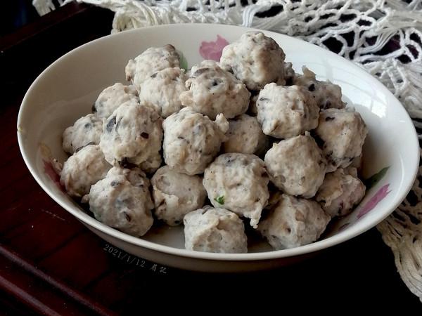 自制兩種火鍋肉丸,真材實(shí)料看得見!的做法-咸鮮味煮菜譜-易網(wǎng)健康養(yǎng)生網(wǎng) 自制兩種火鍋肉丸,真材實(shí)料看得見!的做法-咸鮮味煮菜譜