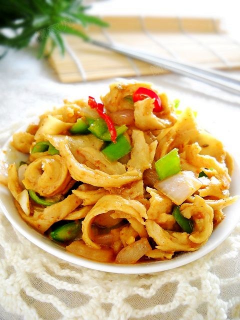 烤肉料炒面筋的做法-香辣味炒菜譜