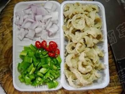 烤肉料炒面筋的做法-香辣味炒菜譜