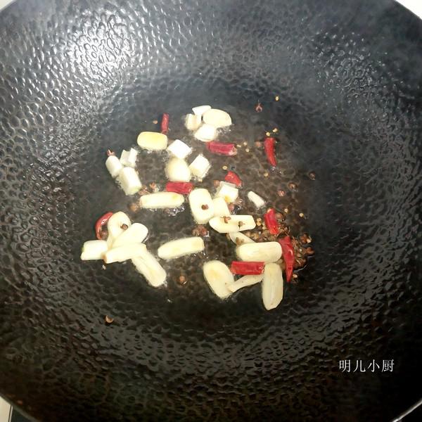 家常炒羊血的做法-家常味炒菜譜