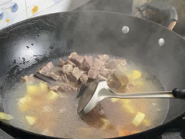 #年味食足#西紅柿土豆燉牛腩的做法-五香味燉菜譜-易網健康養生網 #年味食足#西紅柿土豆燉牛腩的做法-五香味燉菜譜