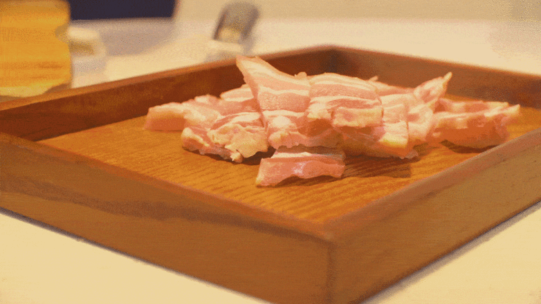 節節高升·咸肉蒸嫩筍的做法-咸鮮味蒸菜譜-易網健康養生網 節節高升·咸肉蒸嫩筍的做法-咸鮮味蒸菜譜