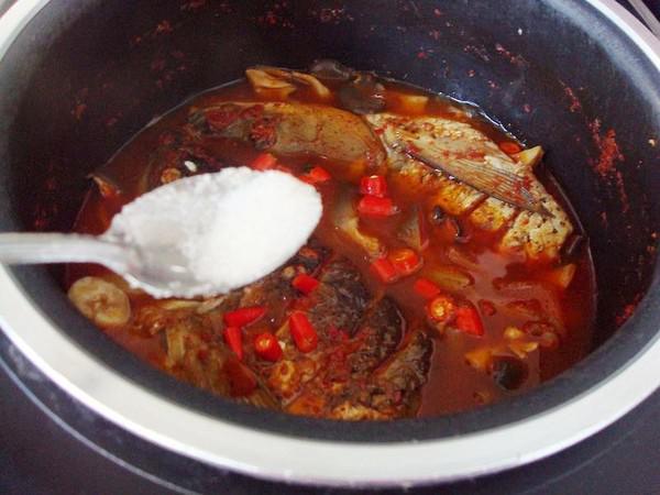 電飯煲燉魚頭的做法-麻辣味燉菜譜