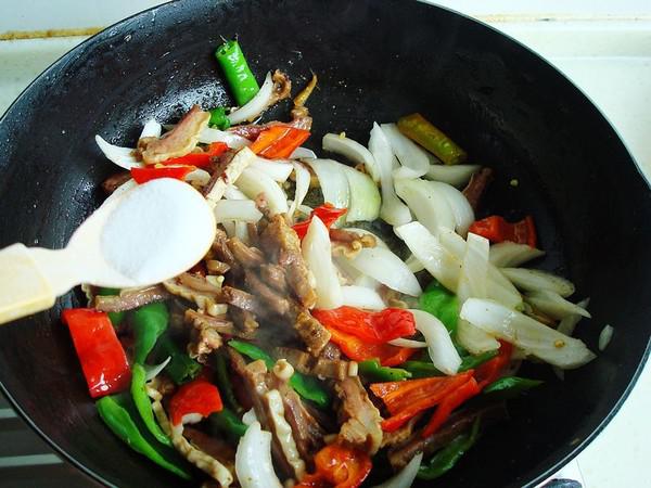 爆炒牛腸的做法-香辣味炒菜譜