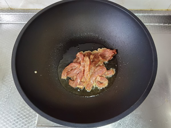 紅紅火火青紅椒小炒牛肉的做法-咸鮮味炒菜譜-易網健康養生網 紅紅火火青紅椒小炒牛肉的做法-咸鮮味炒菜譜