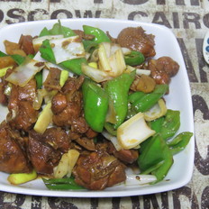 辣子雞的做法-家常味炒菜譜