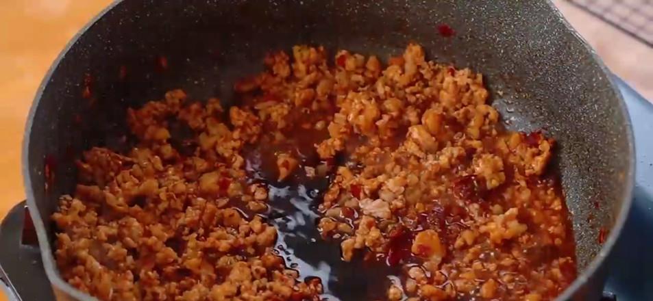 茄子豆腐煲的做法-茄汁味煲菜譜-易網健康養生網 茄子豆腐煲的做法-茄汁味煲菜譜