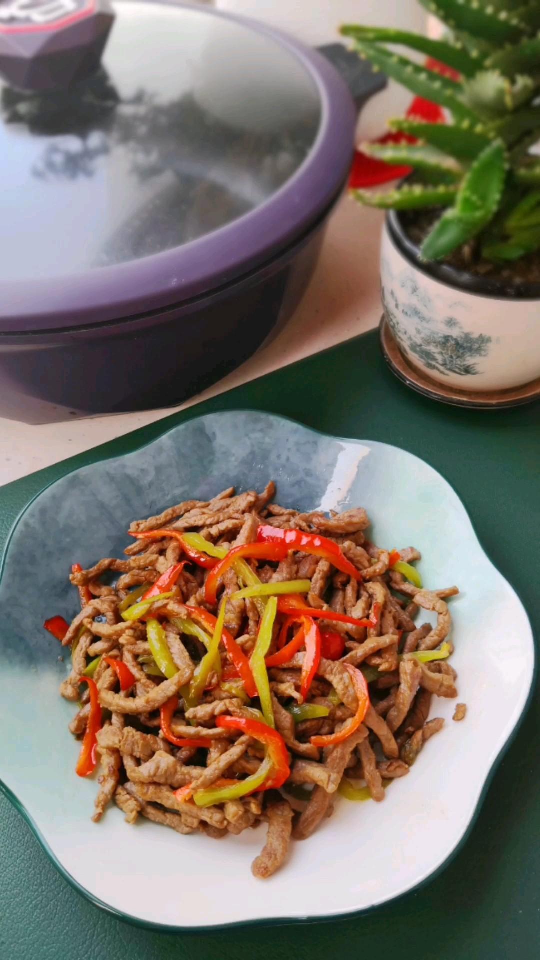 牛年大吉吃牛肉，牛氣沖天就是牛的做法-香辣味炒菜譜