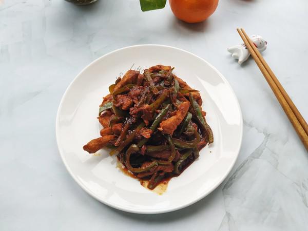 肉質酥嫩的秘訣在此,快手家常菜——酥嫩小炒肉的做法-咸鮮味炒菜譜-易網健康養生網 肉質酥嫩的秘訣在此,快手家常菜——酥嫩小炒肉的做法-咸鮮味炒菜譜