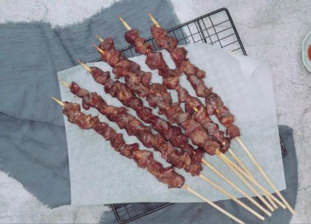 烤羊肉串的做法-其它口味烤菜譜-易網(wǎng)健康養(yǎng)生網(wǎng) 烤羊肉串的做法-其它口味烤菜譜